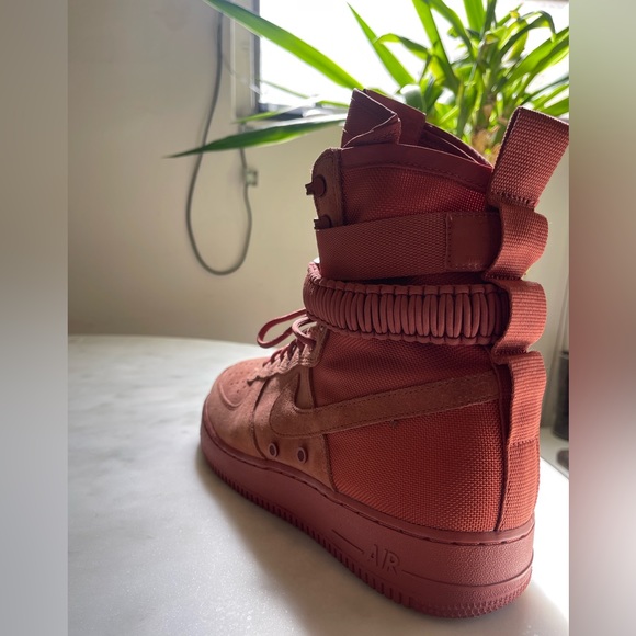 SF Air Force 1 ‘Dusty Peach’ - Picture 11 of 13